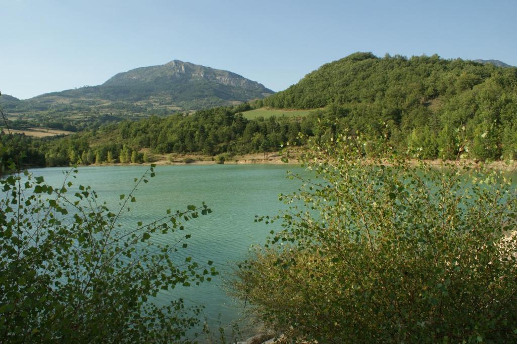 Moulin De La Roque Ξενοδοχείο Althen-des-Paluds Δωμάτιο φωτογραφία